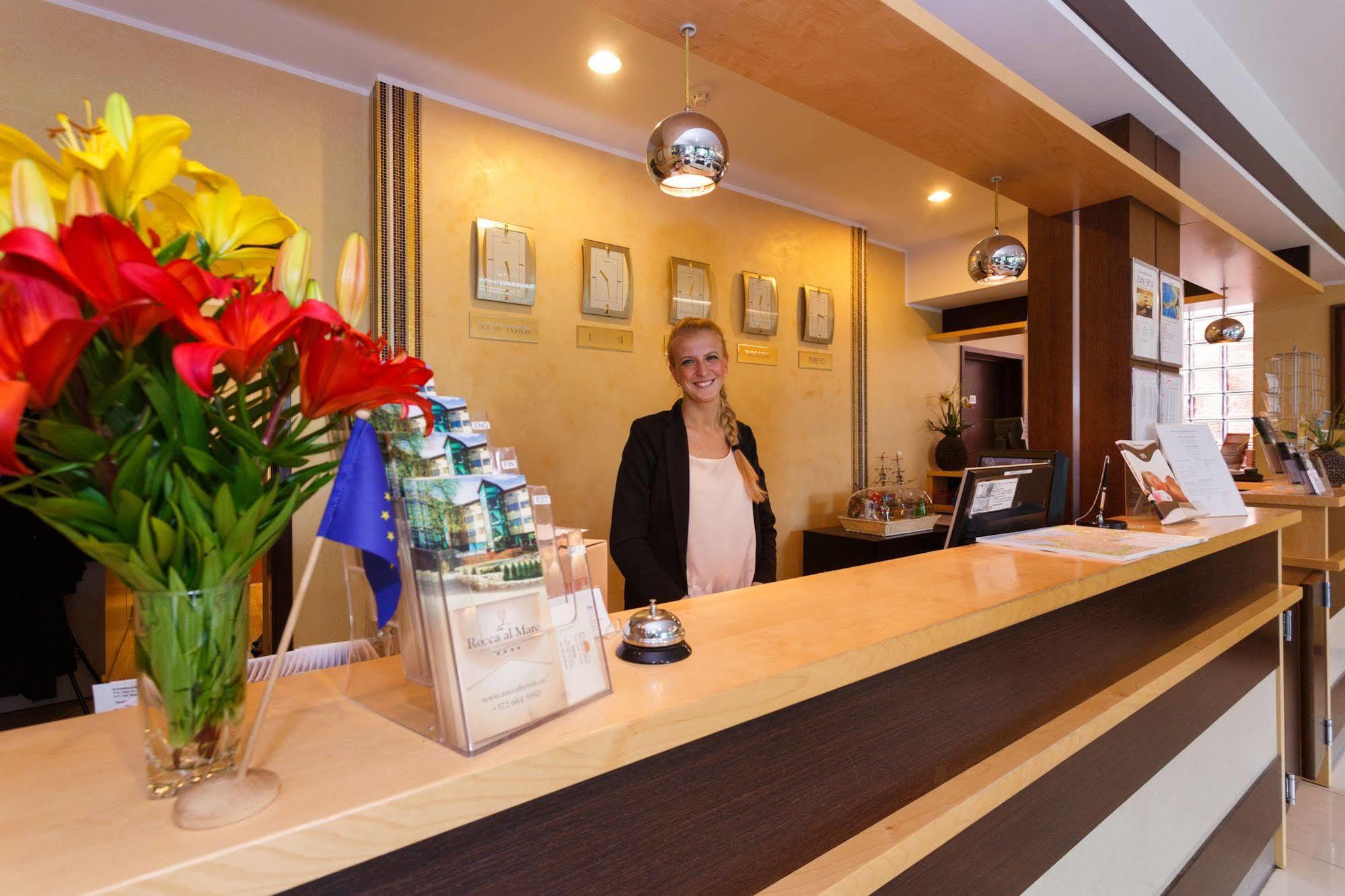 Hotell Rocca Al Mare